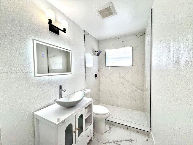 Foto del edificio - 10365 SW 149th Terrace