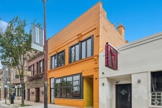 Building Photo - 2539 N Milwaukee Ave