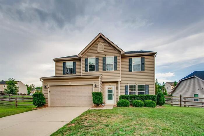 Foto principal - 715 Ryans Place, Fort Mill, SC, 29715