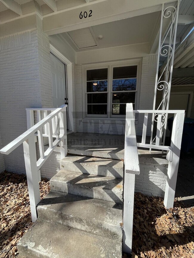 Foto del edificio - Beautiful Remodeled 3 Bed 2 Bath