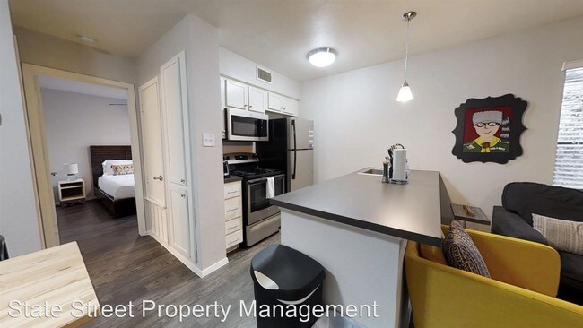 Foto del edificio - 1117 Hollow Creek Dr
