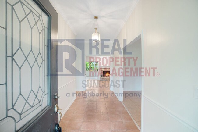 Building Photo - 4510 Hidden Forest Dr