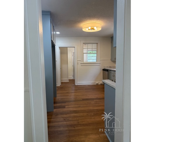 Building Photo - 2686 Poplin Ave