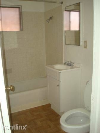 Building Photo - 317 W Guinida Ln