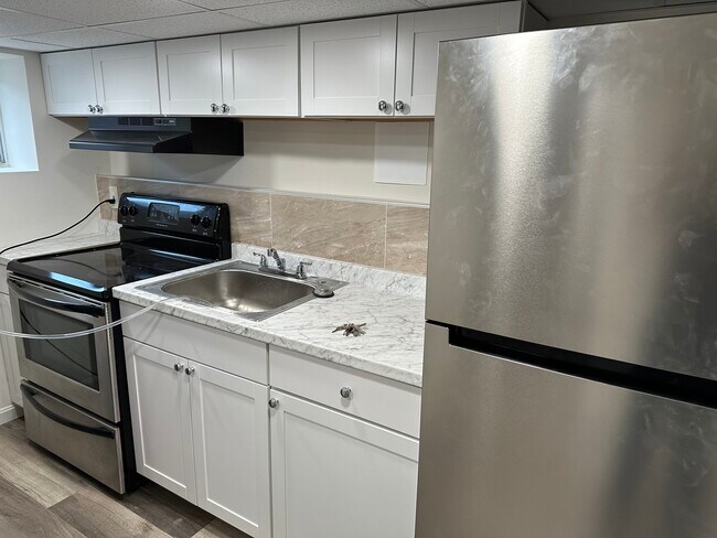 Building Photo - 4833 Belair Rd