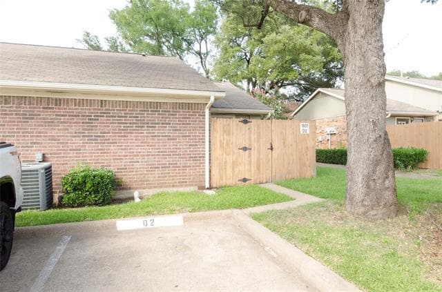 Building Photo - 1801 W Spring Creek Pkwy