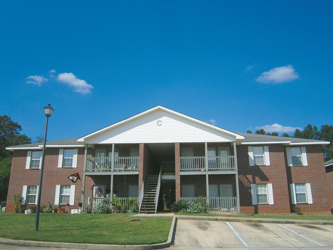 Building Photo - Harbor Run Apartments