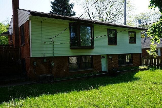 Building Photo - 1867 Miller Ave