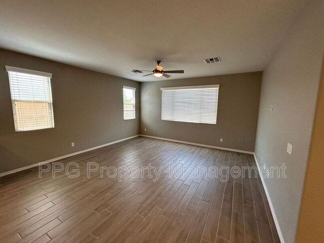 Building Photo - 17392 W Hadley St