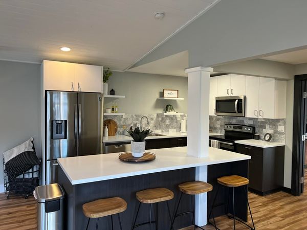 Cabaña - Erlands Point Apartments