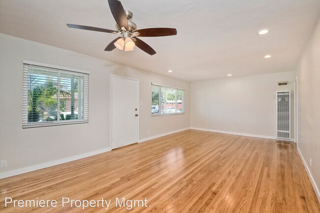 Building Photo - 3 br, 1 bath House - 1117 Camelia Street