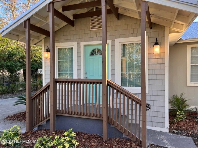 Foto del edificio - 4550 Crescent St