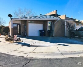 Building Photo - 5600 Del Oeste Rd
