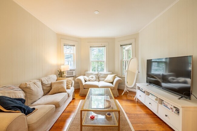 Foto del edificio - 65 Allston St