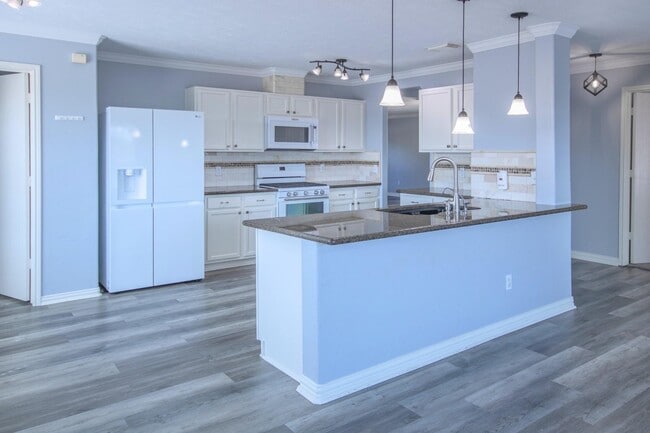 Foto del edificio - 2814 Morton Cove Ln