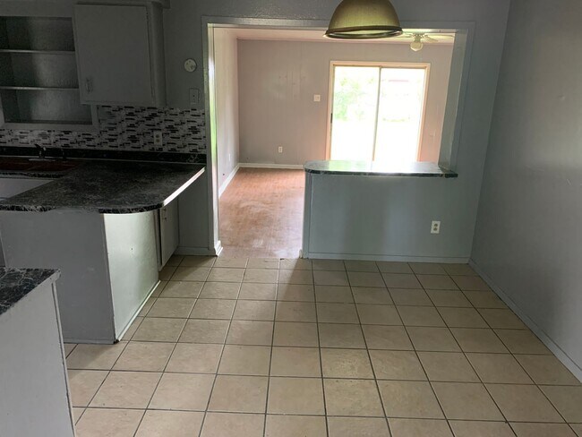 Foto del edificio - Large 5 bedroom in Bossier with a bonus ro...