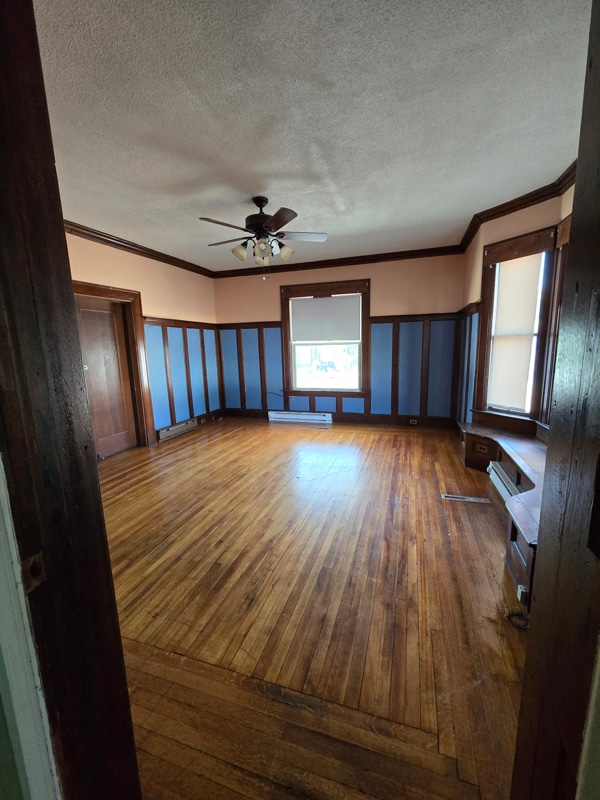 Primary Photo - 1505 N Main St