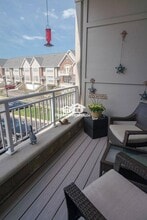 Building Photo - 3872 S Lake Dr