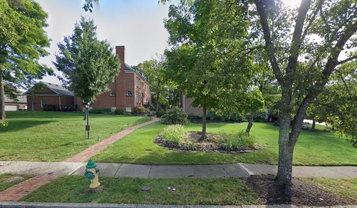 240 Chippendale Cir, Lexington, KY 40517 House Rental in Lexington, KY