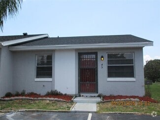 Building Photo - 45 Lake Villa Way
