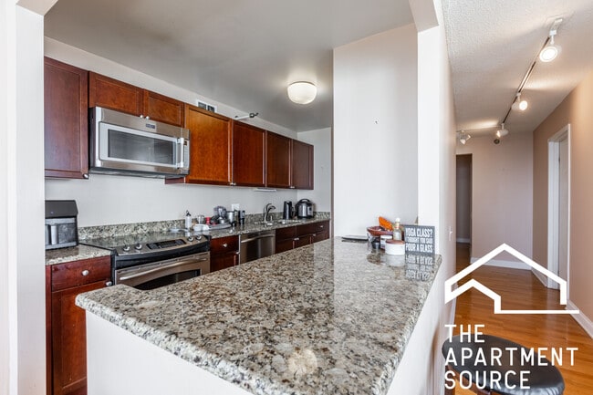 Building Photo - 474 N Lake Shore Dr