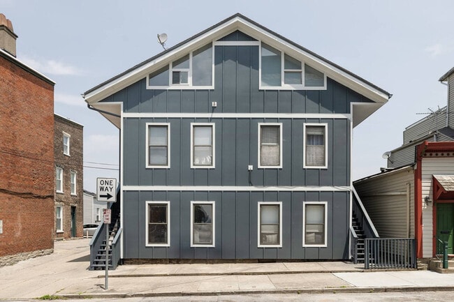 Foto del edificio - 964 Pavilion St