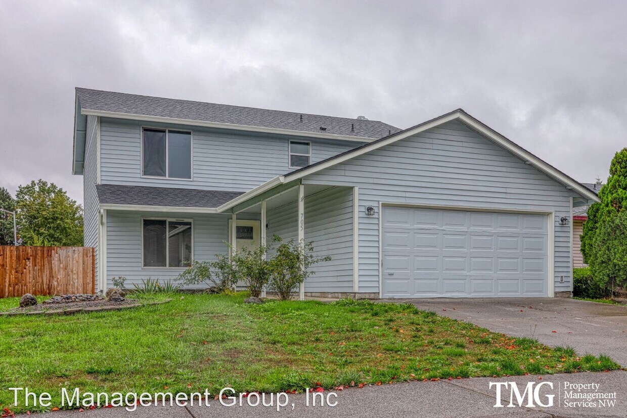 Primary Photo - 5 br, 2.5 bath House - 705 SE 146th Avenue