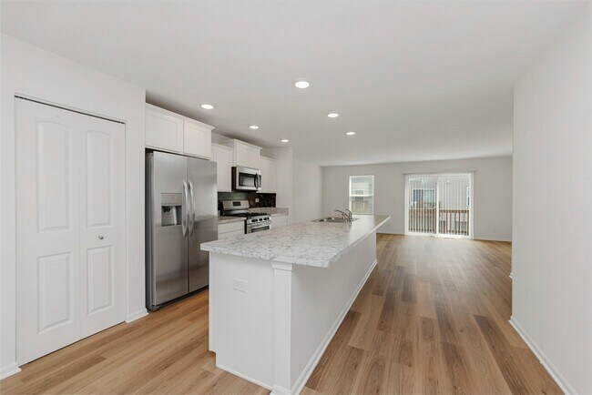 Foto del edificio - 2305 Upland Rd