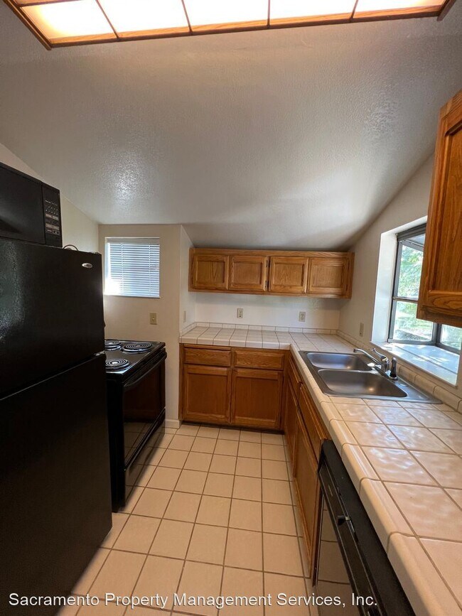 Building Photo - 1 br, 2 bath House - 1990 Oxford Street