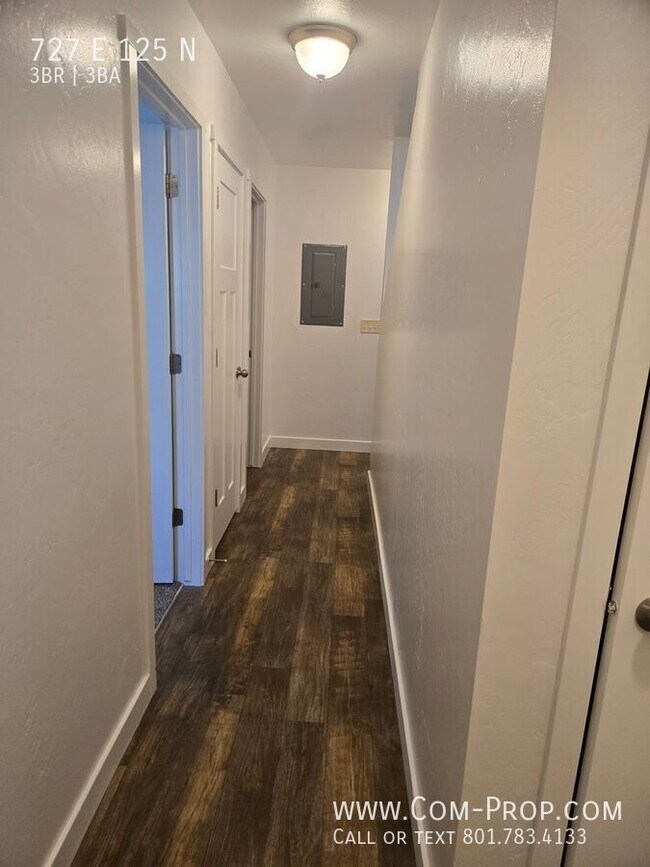 Foto del edificio - 727 E 125 N St