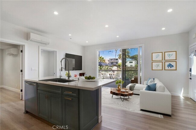 Foto del edificio - 33802 Street of the Violet Lantern