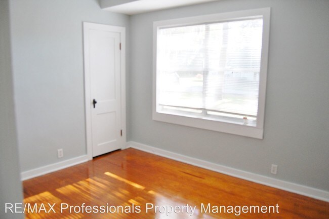 Foto del edificio - 3 br, 1 bath House - 336 SW Alamo Drive
