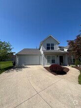Building Photo - 5442 Thornbriar Ln