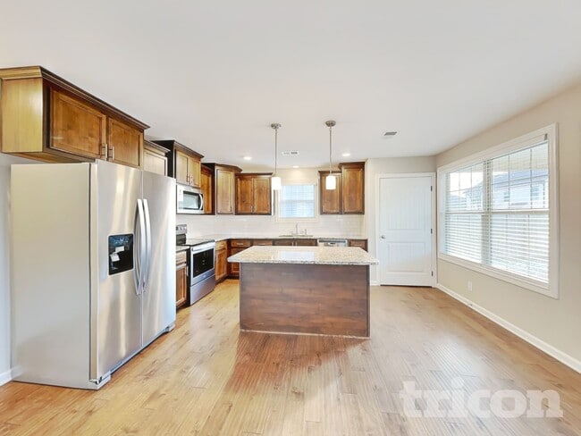 Building Photo - 1259 Magnum Dr