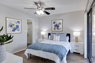 Interior Photo - The Pointe at South Mountain