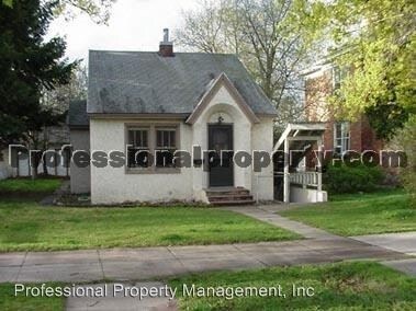 Primary Photo - 135 S 4th St E