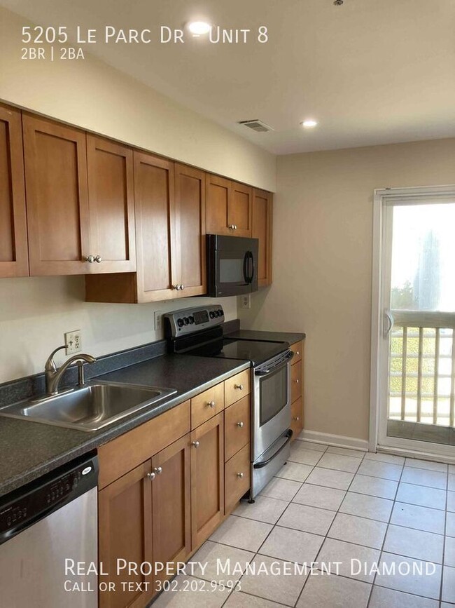 Building Photo - For Rent, $1,875.00/month. 2-bedroom, 2-ba...