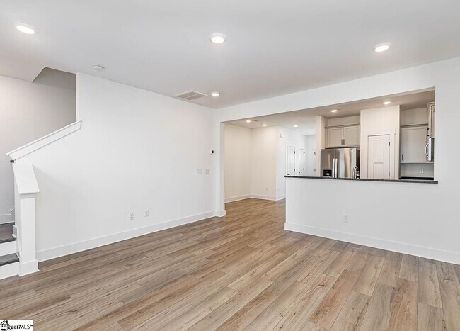 Foto del edificio - 110 Creekhill St