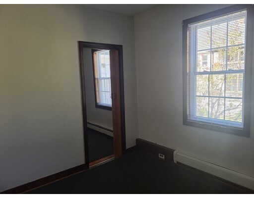 Building Photo - 4 Fiske St