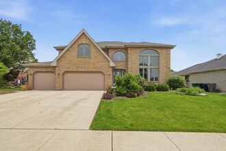 Building Photo - 14031 Preston Dr