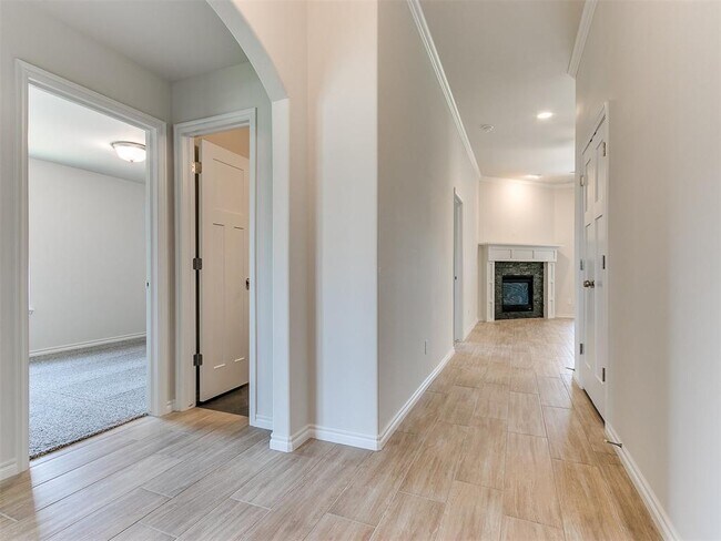 Foto del edificio - 561 Grand Sycamore Dr