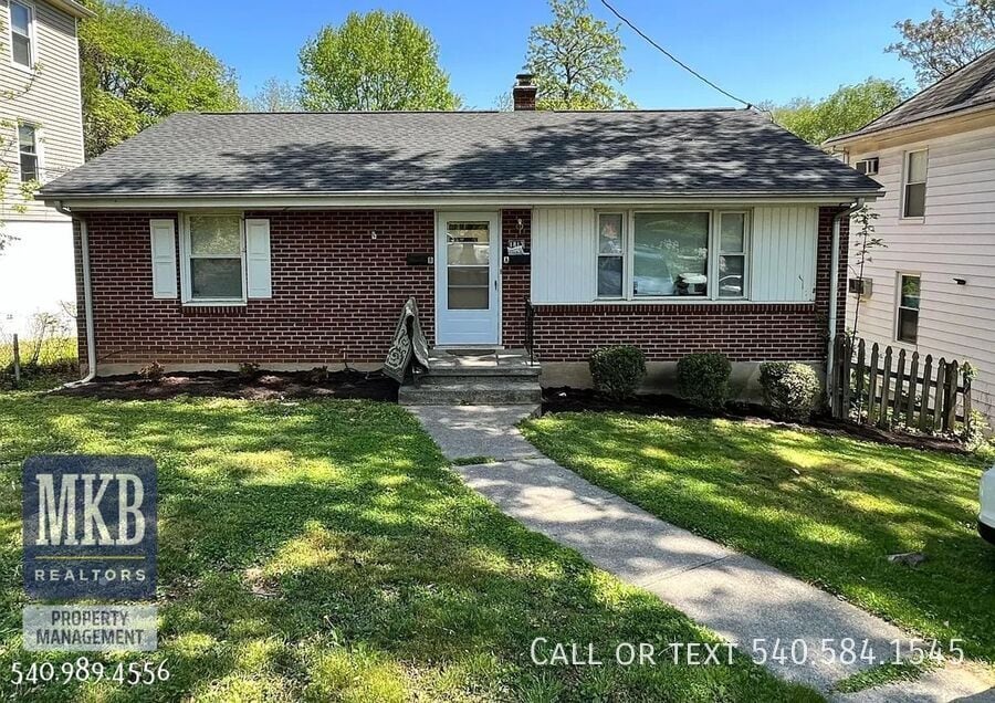 Photo - 1813 Oxford Avenue-B