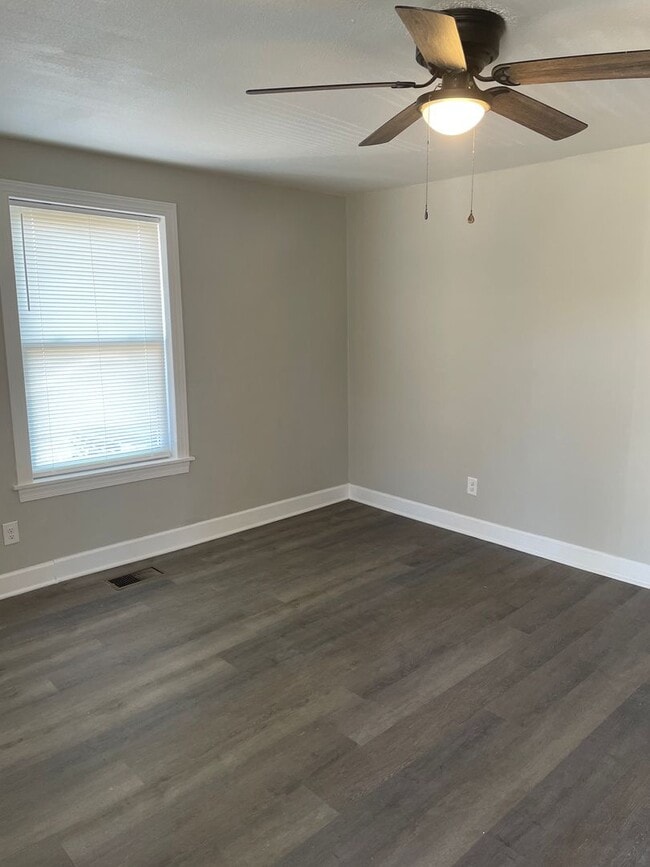 Foto del edificio - 1112 Cayuga St