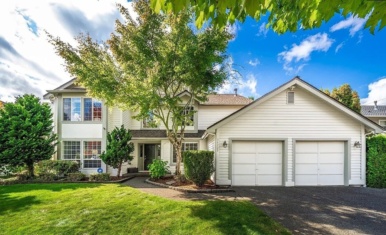 Primary Photo - Updated 4 bd Federal Way home