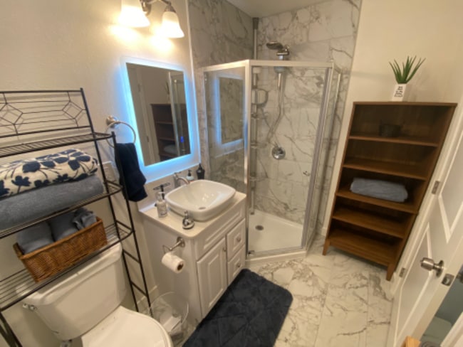 Foto del edificio - 5097 Oakbrook Cir