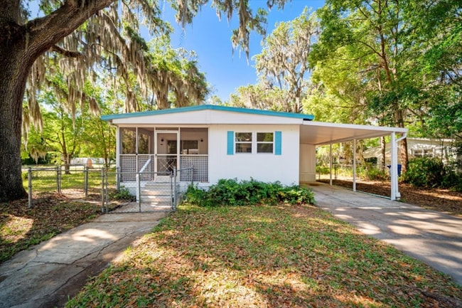 Building Photo - 1195 Harmony Dr S