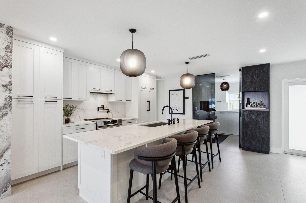 Foto principal - 3401 S Ocean Blvd