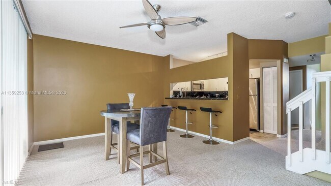 Foto del edificio - 3 br, 3 bath House - 1419 NW 126th Ln