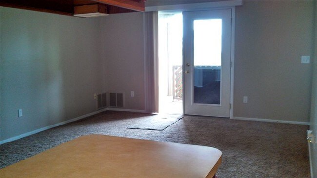 Foto del edificio - 34630 Mercer