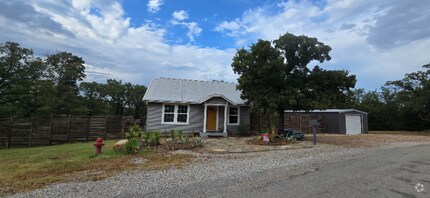Building Photo - 178 Woodcrest St
